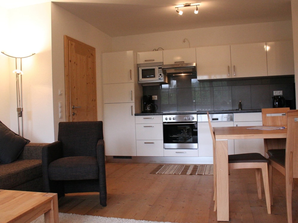 Cozy Apartment with Sauna near Ski Slopes in Mittersill view 4
