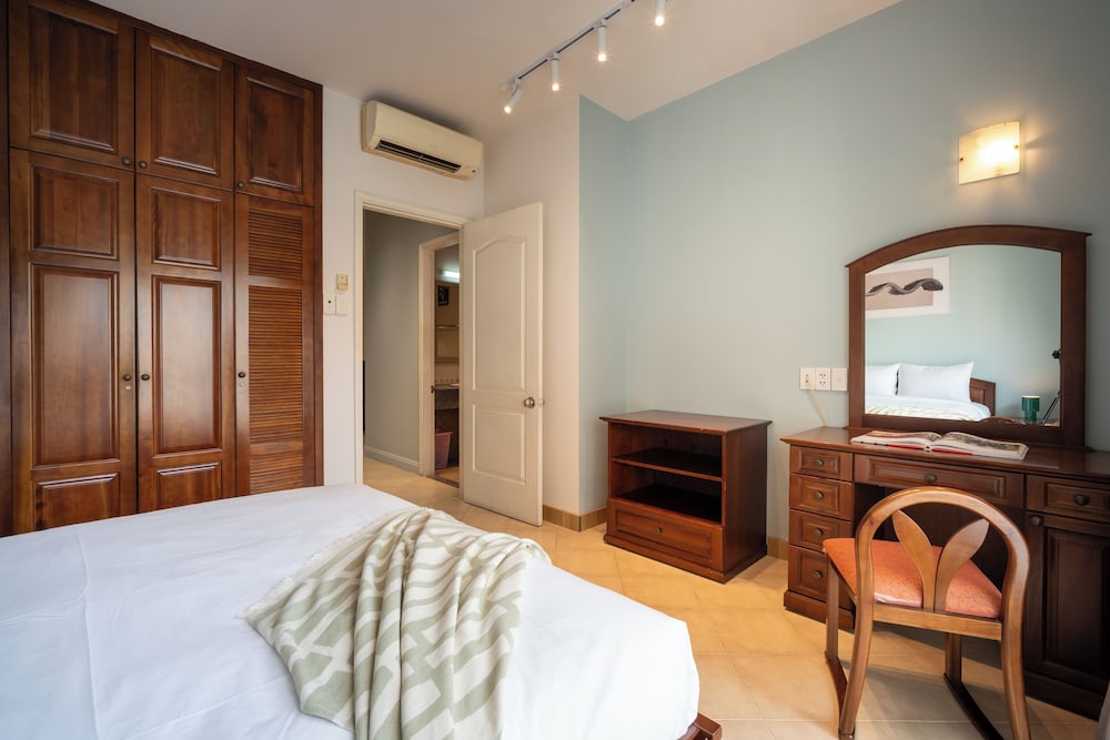 Proper Serviced Apartment Tao Đàn Park