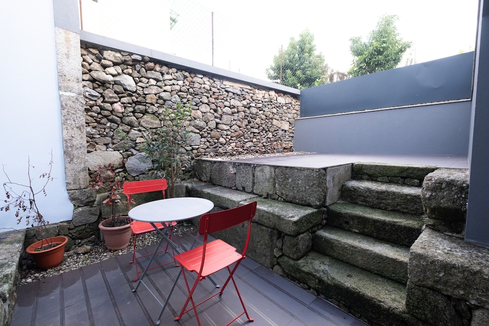 Braga Essence Apartment By Minhos Guest