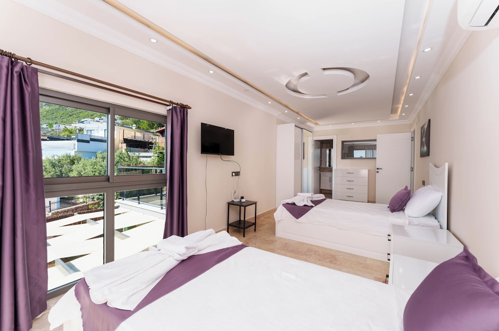 Grand Emora Villas
