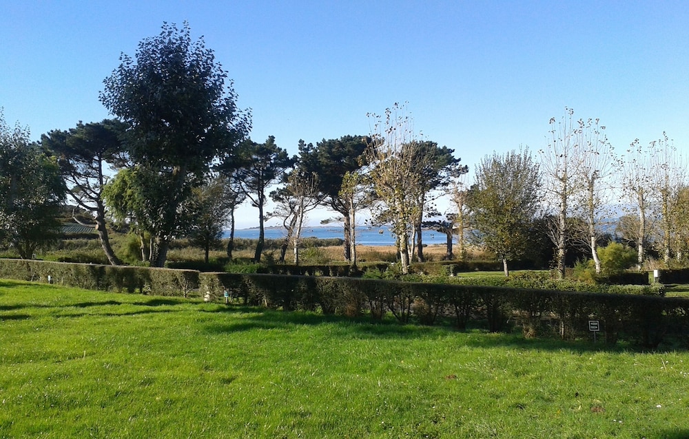 Domaine Résidentiel de Plein Air Le Port de la Chaine