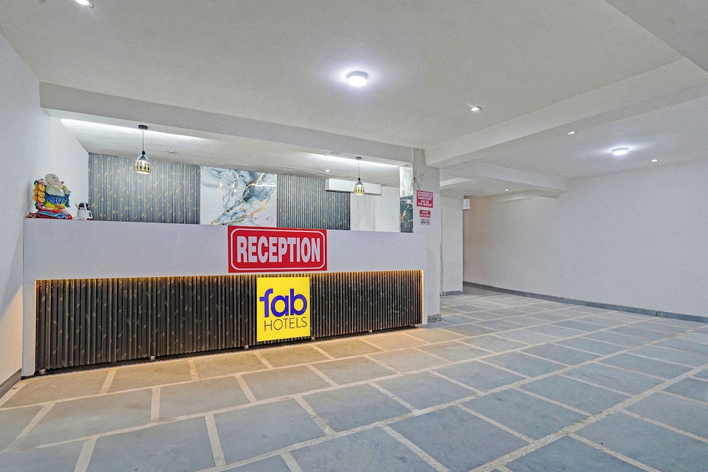 Fabhotel Poorva Residency