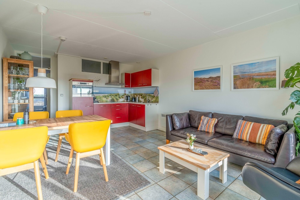 4 Person Apartment With sea View