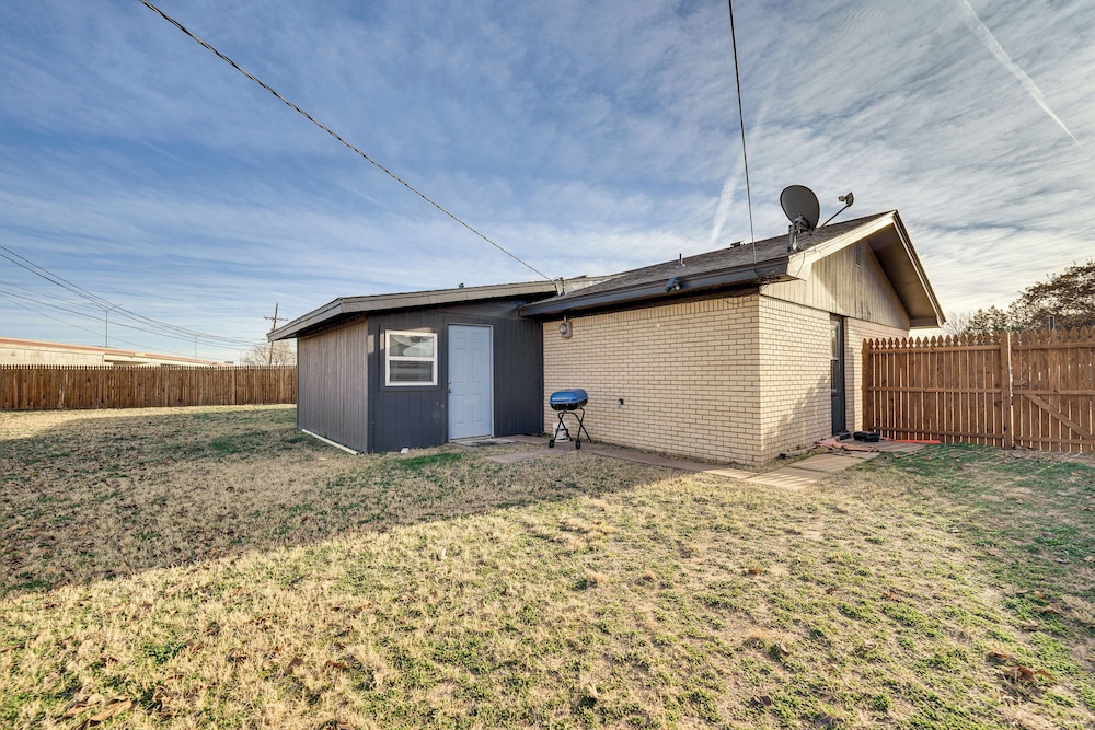 Lubbock Home: 3 Mi to Texas Tech!