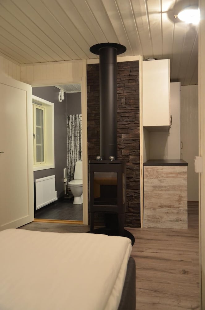 Aurora Mountain Lodge