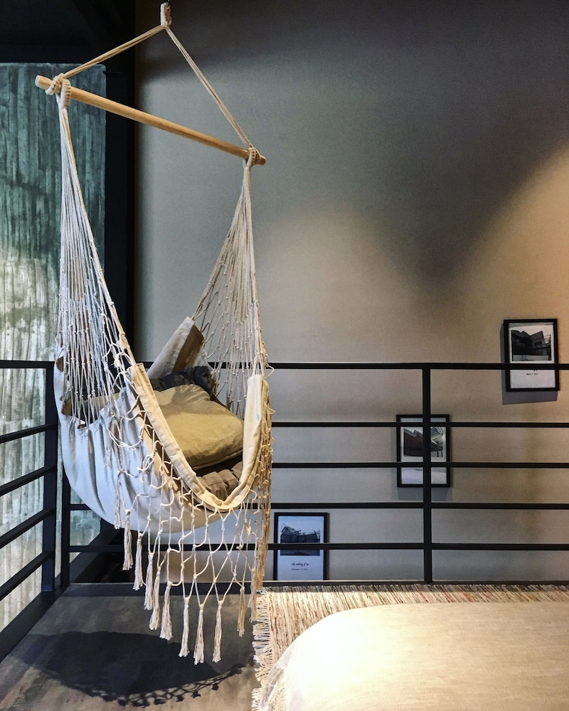 28 The Loft