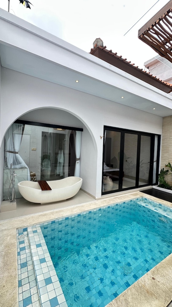 Maithala Villa