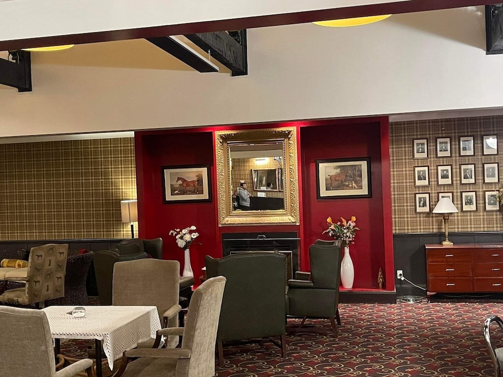Gateway Motor Inn