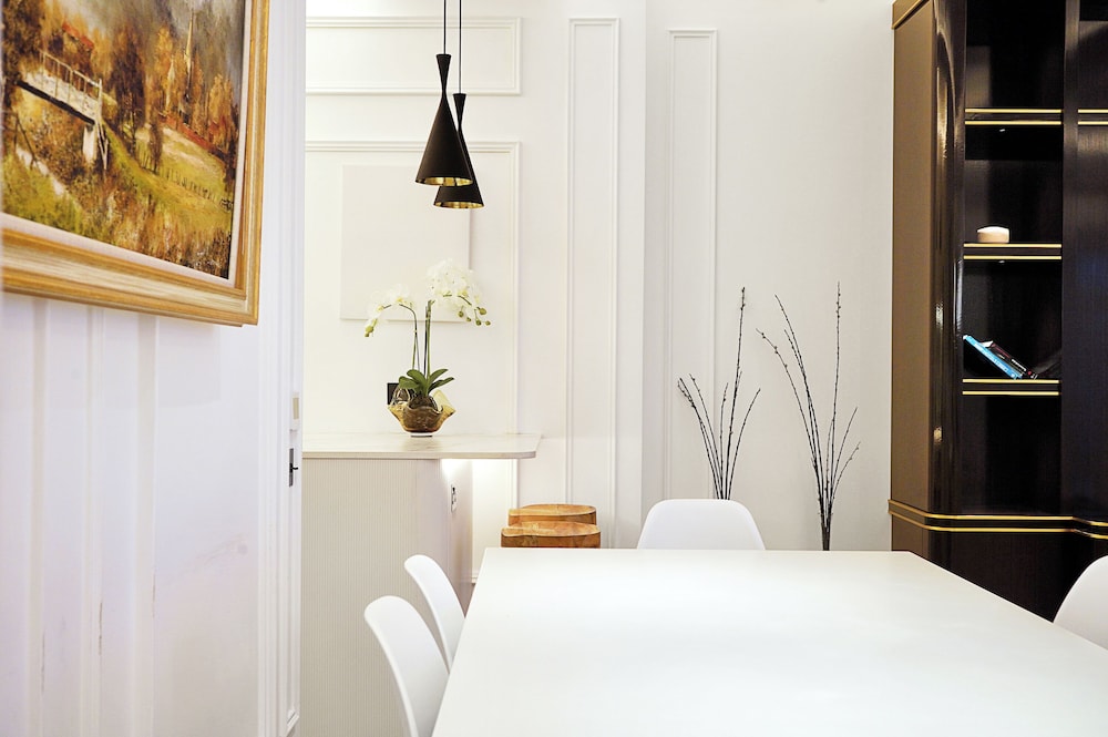 Ennismore Garden Flat