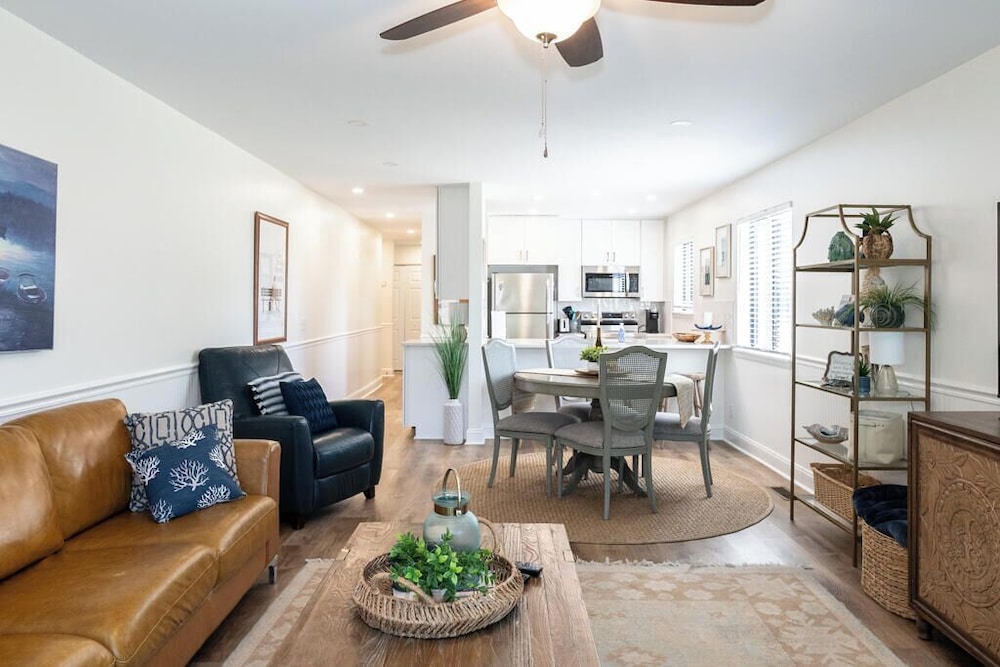 158 Beach Club Villa - Coastal Comfort With Stunning Marsh Views