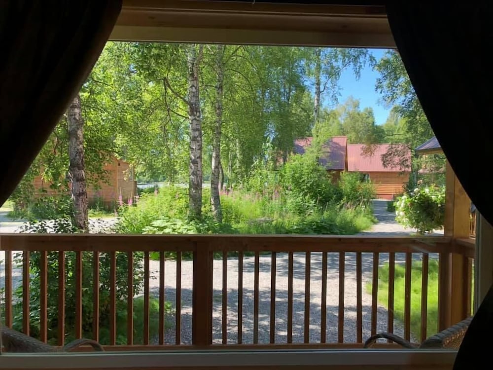 Backwoods Cabins at Susitna River Lodge view 2