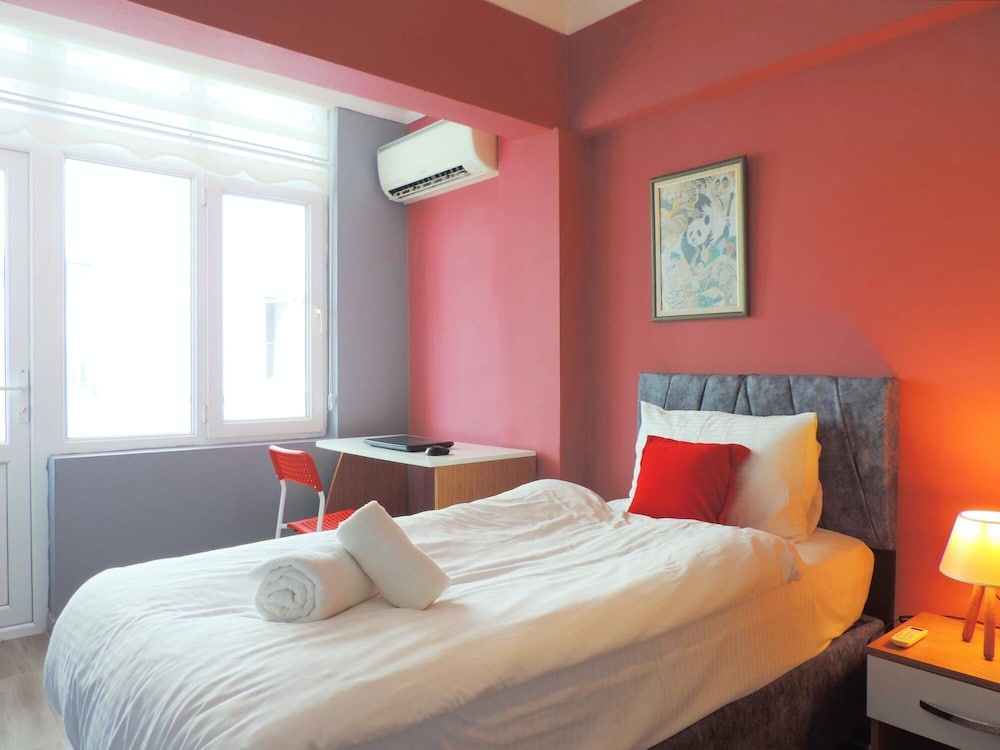 Centrally Located Flat 5 min to Ozdilekpark Mall