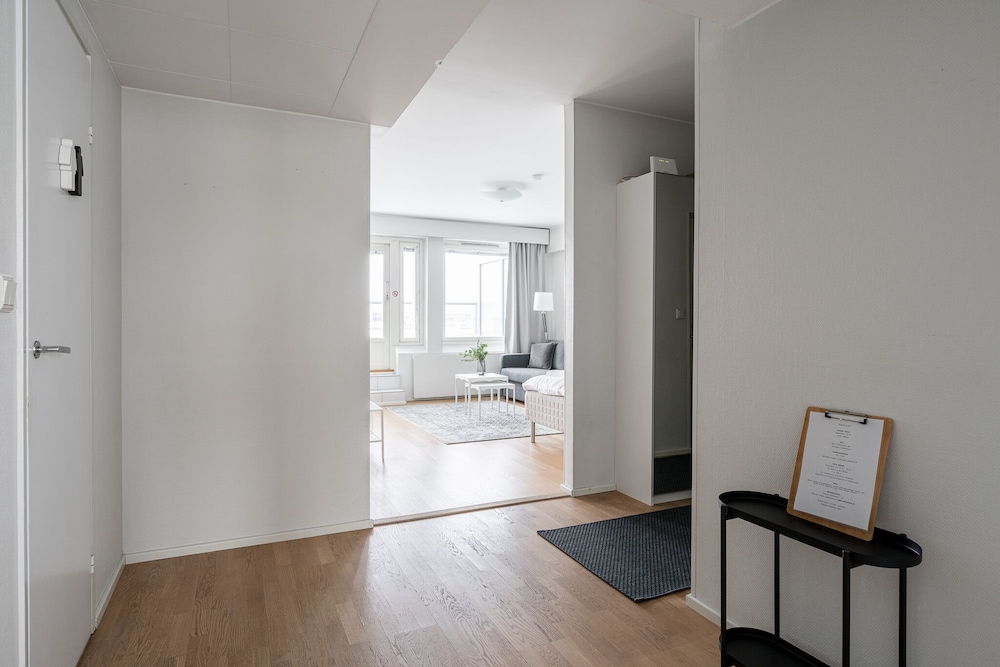 1BR with Sauna, Rooftop Terrace & Amazing Views view 4