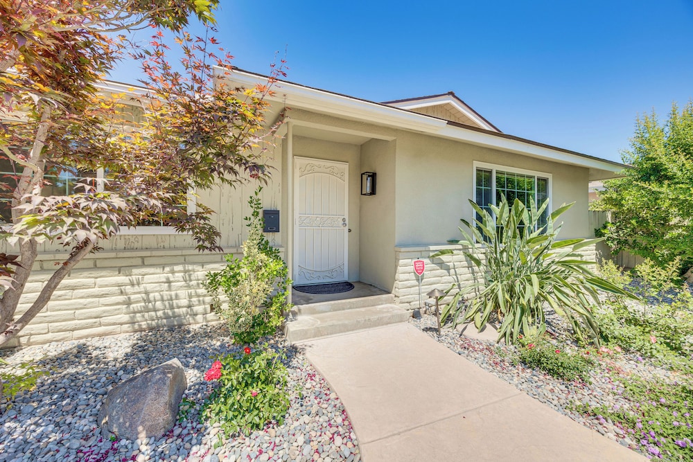 Shop, Hike & Explore: Fresno Home w/ Private Pool!