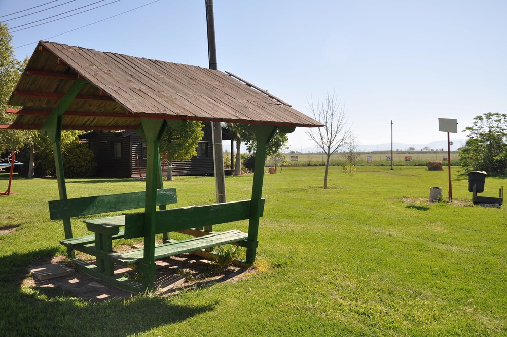 Kibbutz Kfar Masaryk Country Lodging