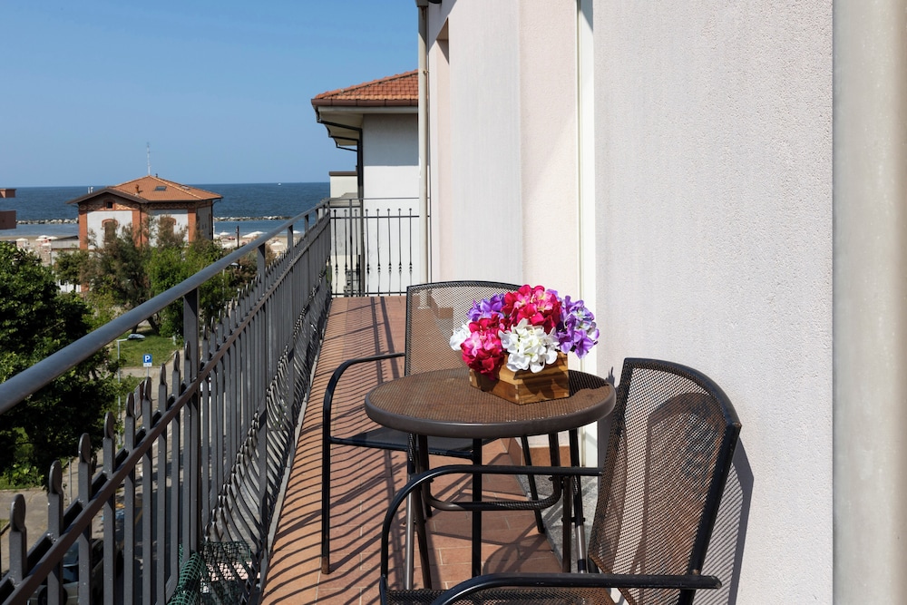 Residence 3 Trilo&Suites