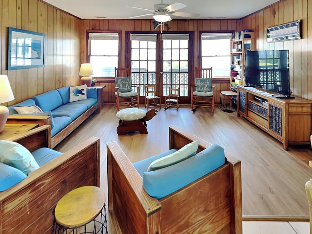 Boyd by Topsail Realty