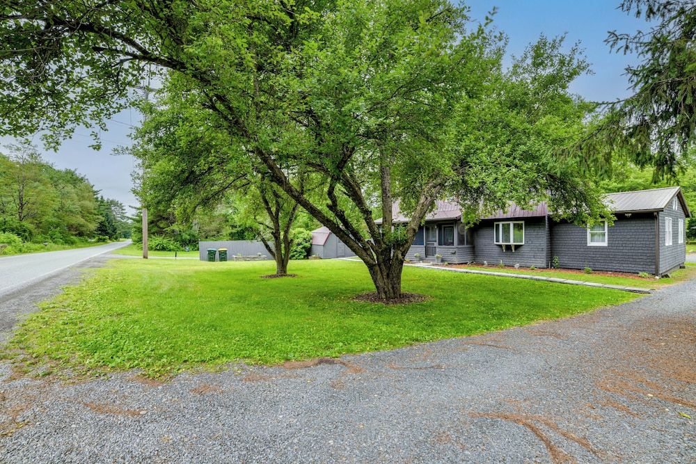 Riverfront Retreat w/ Near Boat Launch in Nineveh!