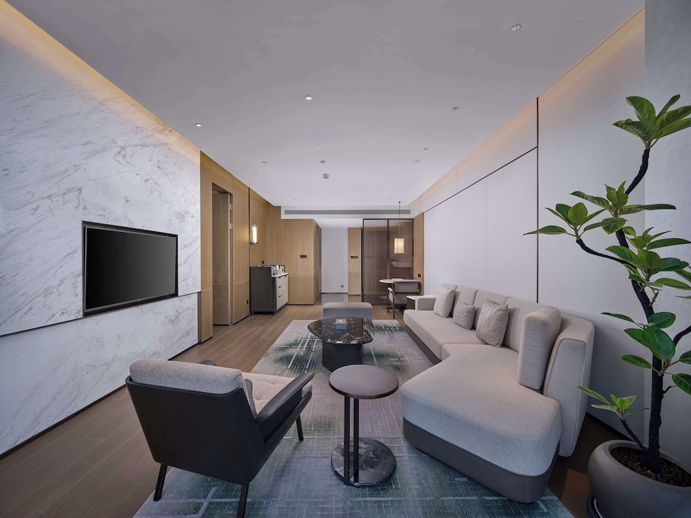 Hilton Jiashan