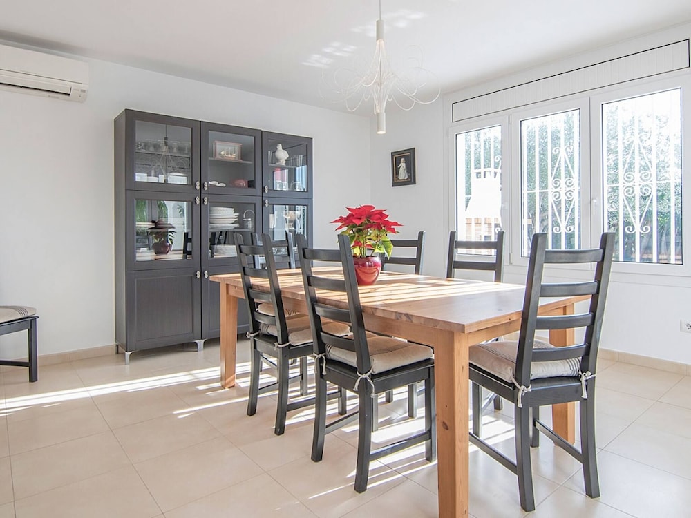 Beach In Cambrils Villa With Private Pool