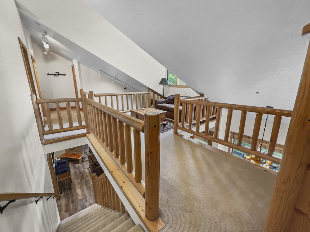 Deer Valley Escapes - Park City Ski Resort Condos