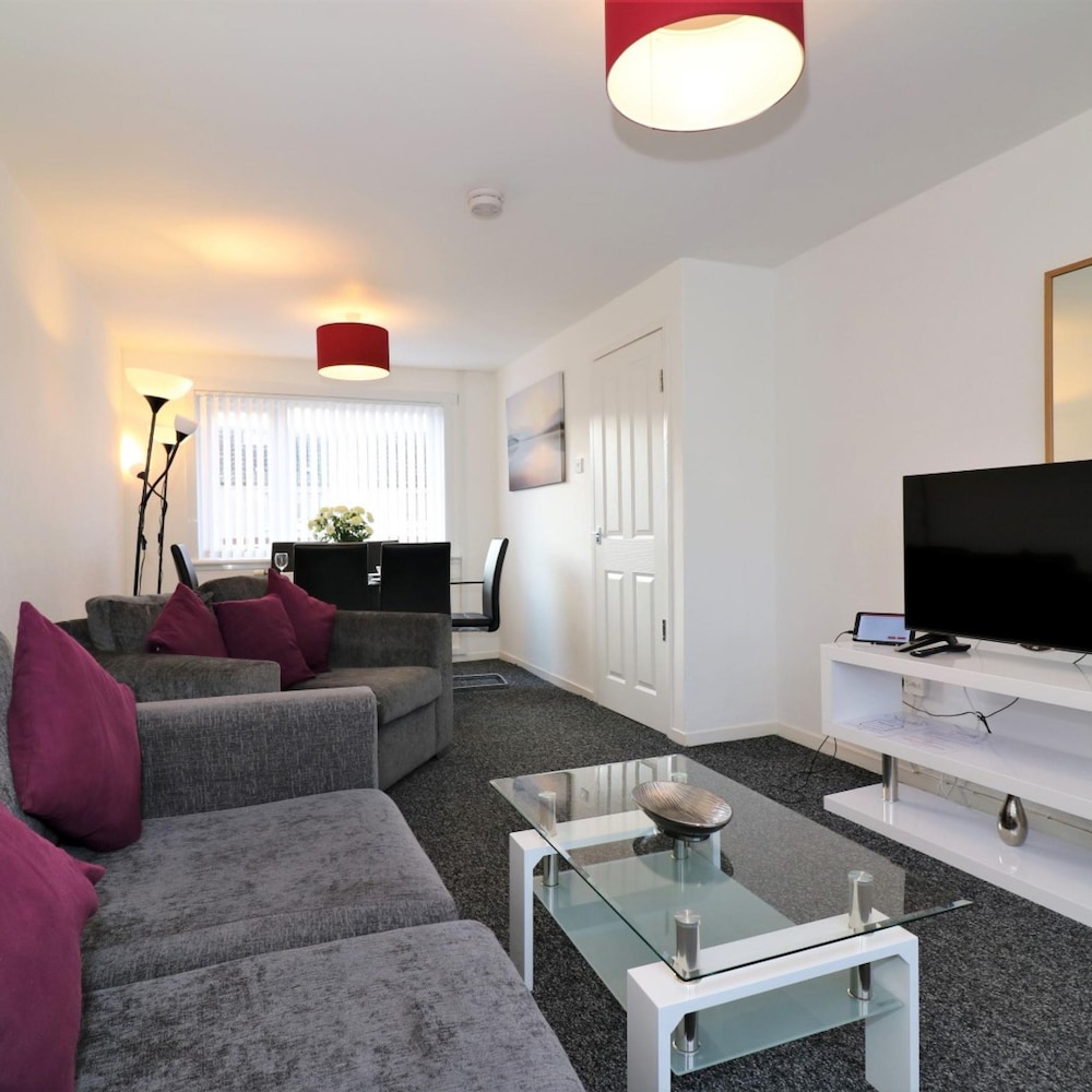Atholl House - Linwood view 4