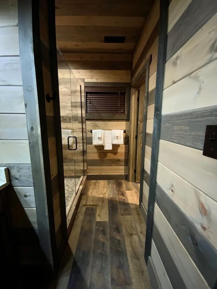 Coal Camp Lodge