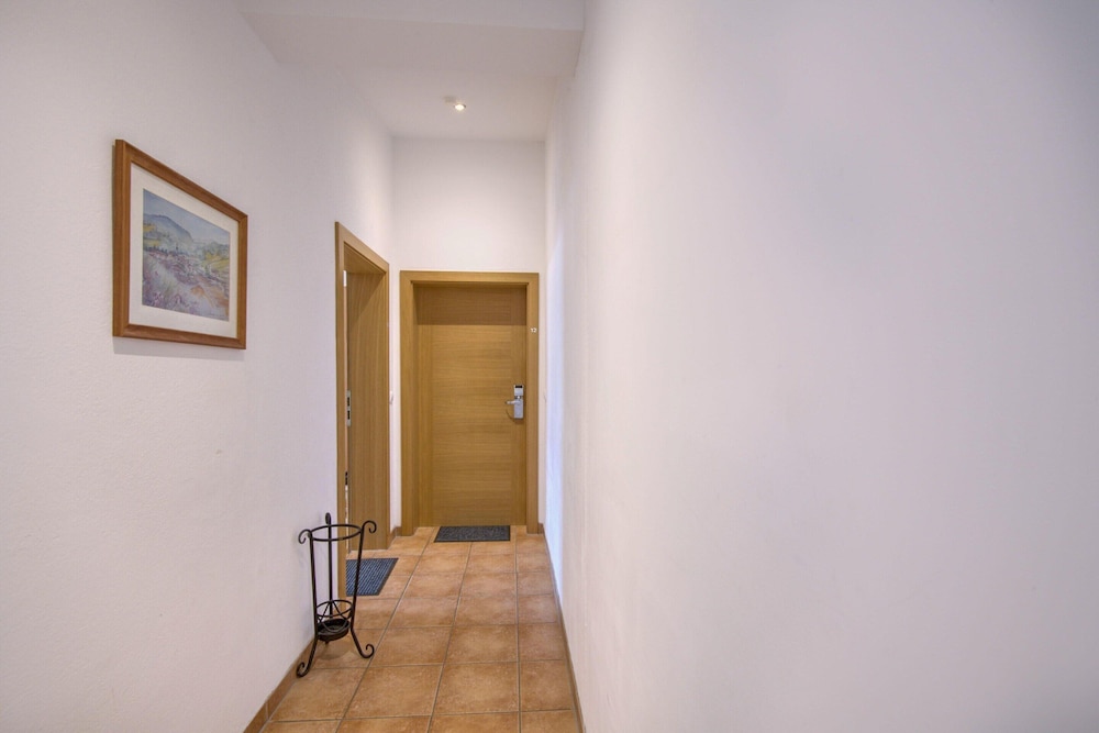 Bright Apartment With Infrared Cabin