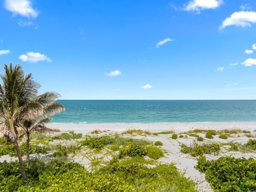 Paradise Found 4 Bedroom Home
