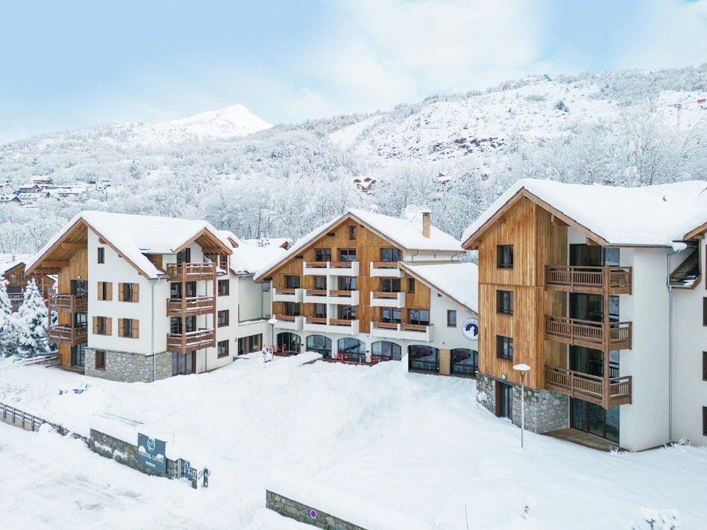 Apartment in Chantemerle Near Ski Slopes
