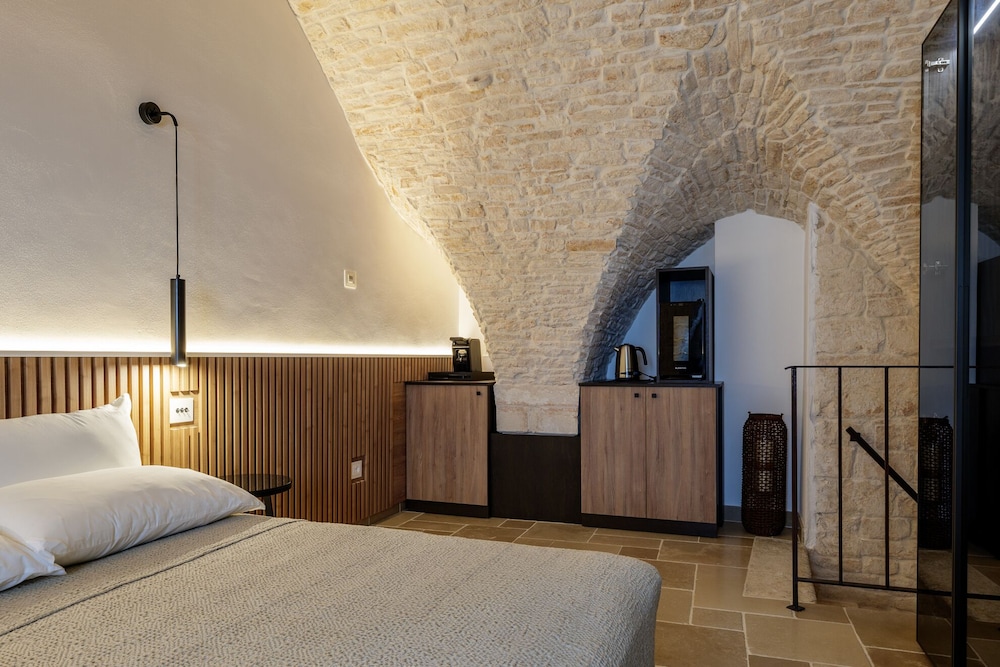 buone maniere exclusive room