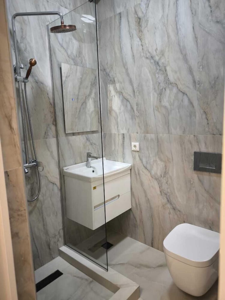 2 Bedroom Brand New Flat