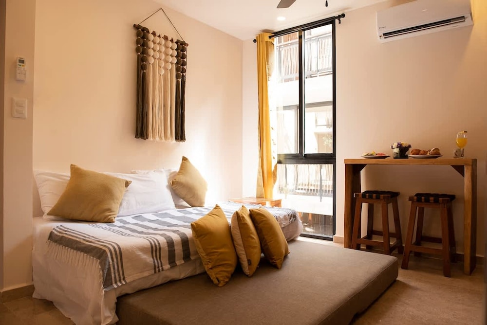 1BR Apartment - Cozy Design Private Pool