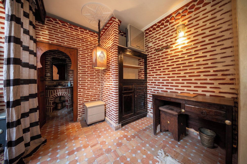 Maison Do