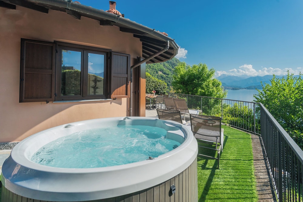 Villa Castello by Rent all Como