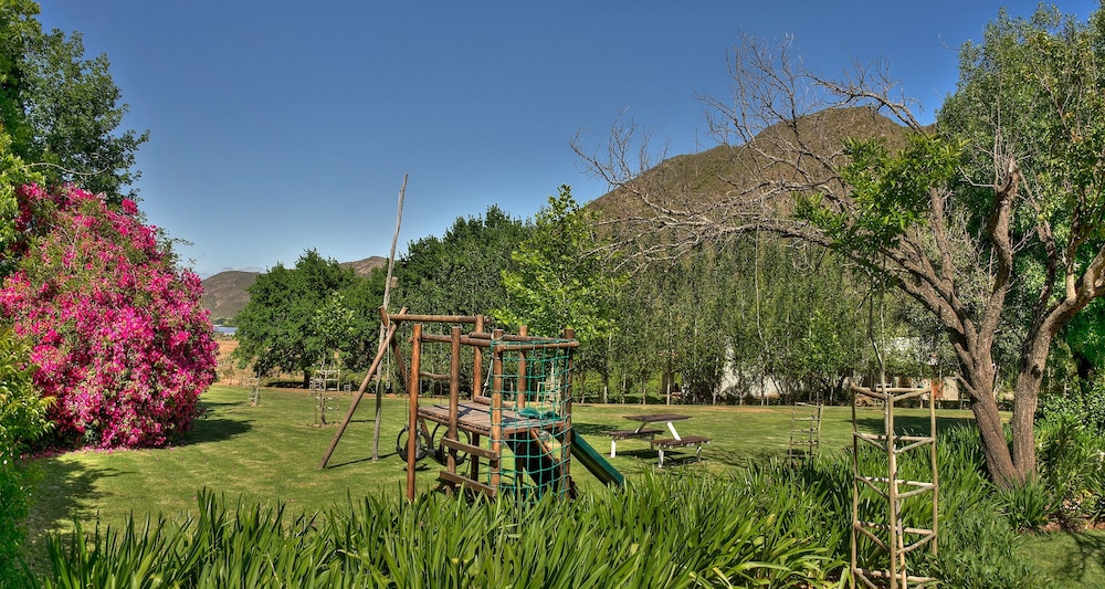 AfriCamps at Pat Busch Mountain Reserve