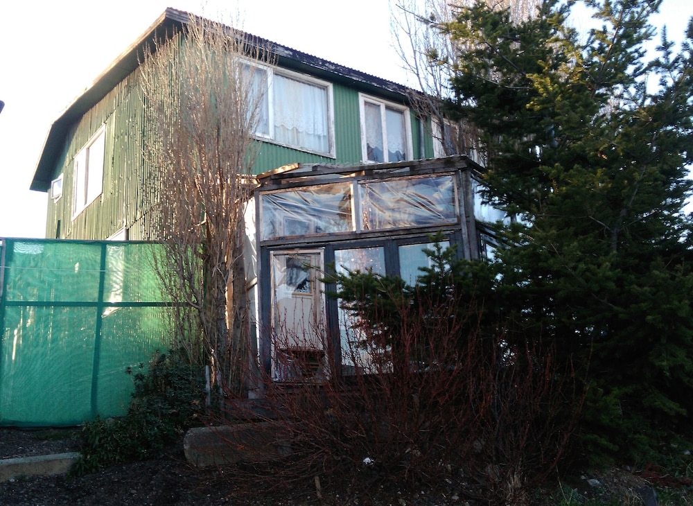 Hotel Hostal Bellavista Patagonia - Image 1