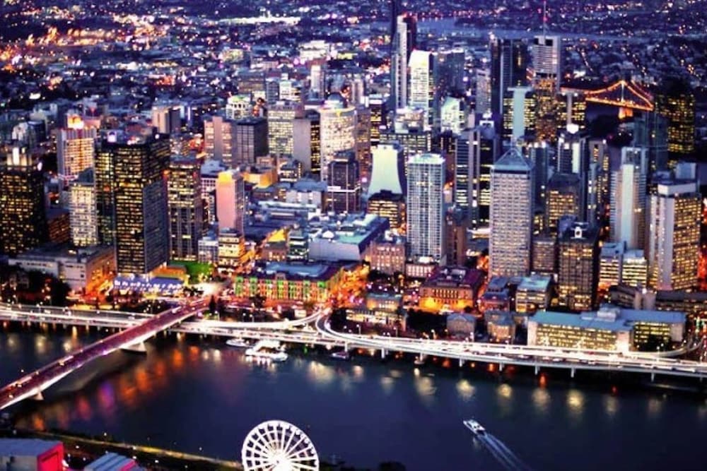 Heart OF CBD Amazing View Pool& GYM Qbn550-16