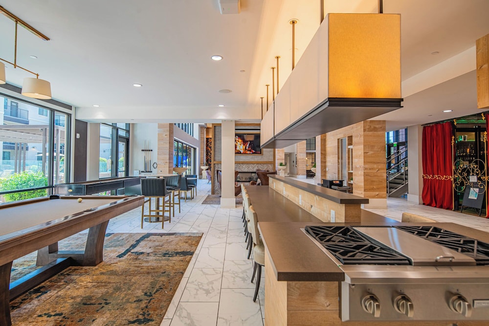 ROVE LIVING/KL - Alta North Central