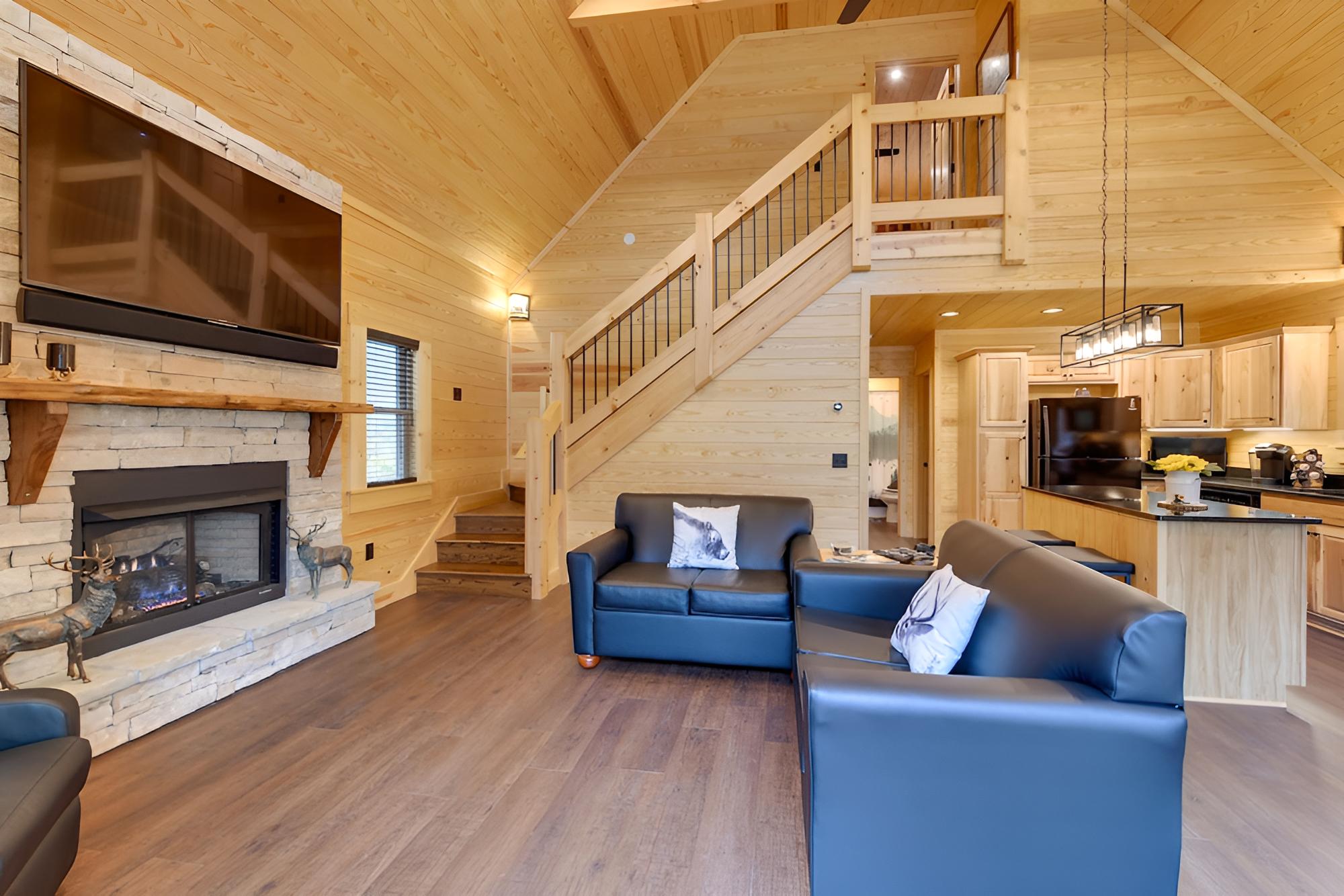 Dtwn Maggie Valley Cabin Near Blue Ridge Parkway! view 4