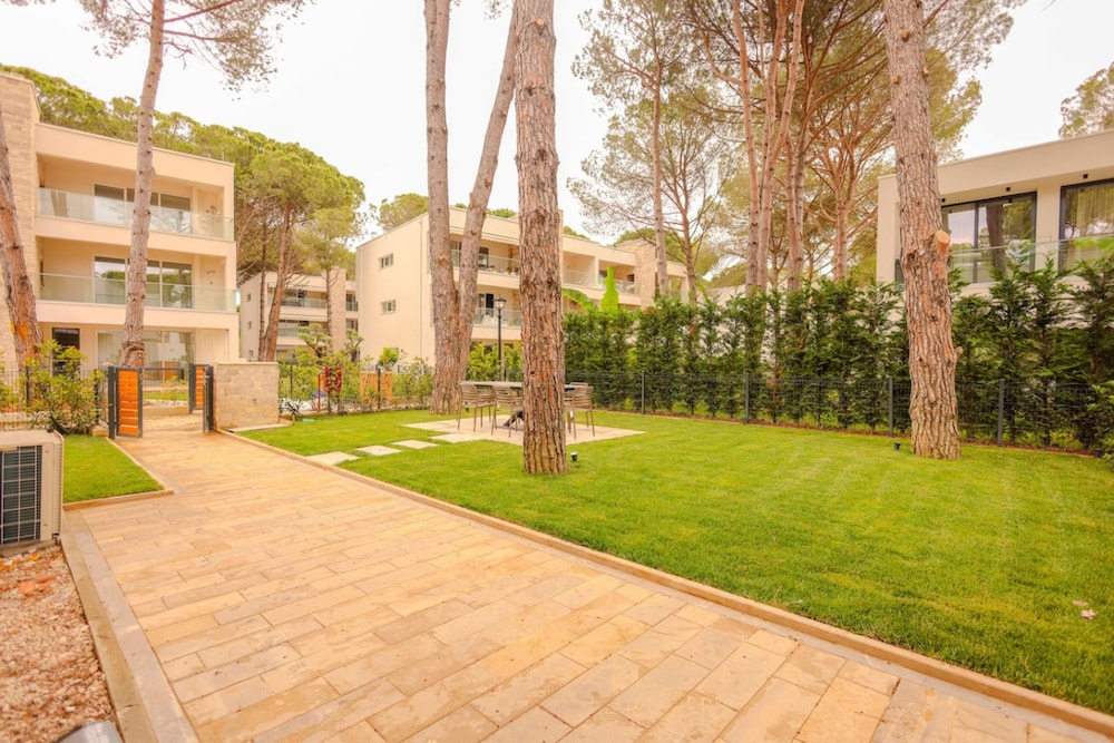 Sanpietro Vacation Villa 011