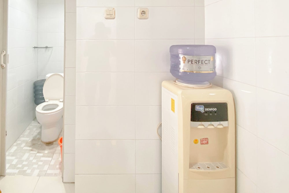 Strategic And Homey 2Br At Grand Palace Kemayoran Apartment