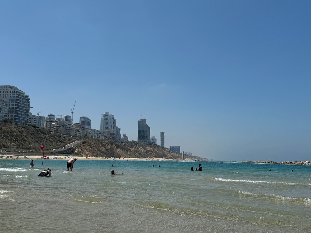 Photo 42