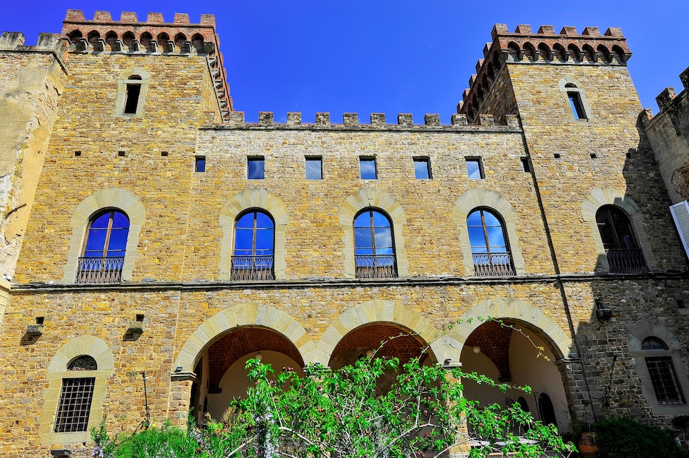 Castello di Montalbano