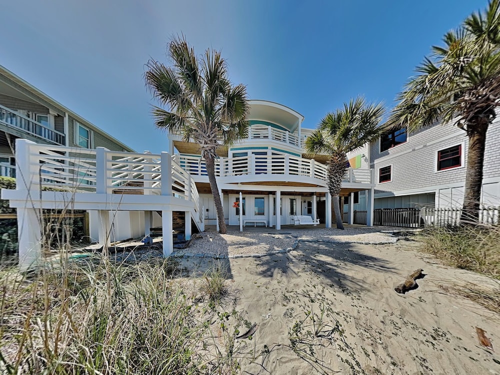 A Shore Cure by Carolina Retreats