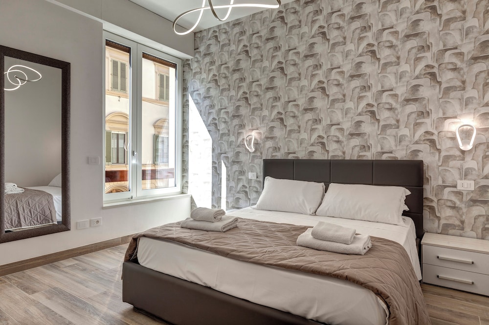 Landino Apartment by Mamo Florence