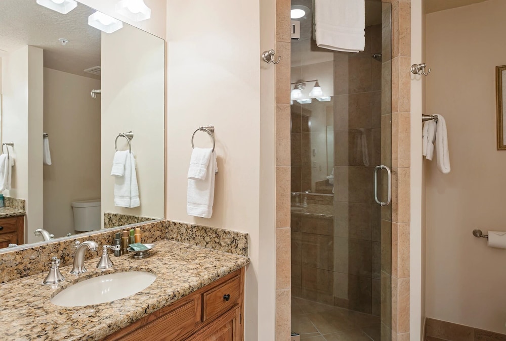 Powder Run at Deer Valley Resort - Four Bedroom Condo with Hot Tub #A32 4 Condo