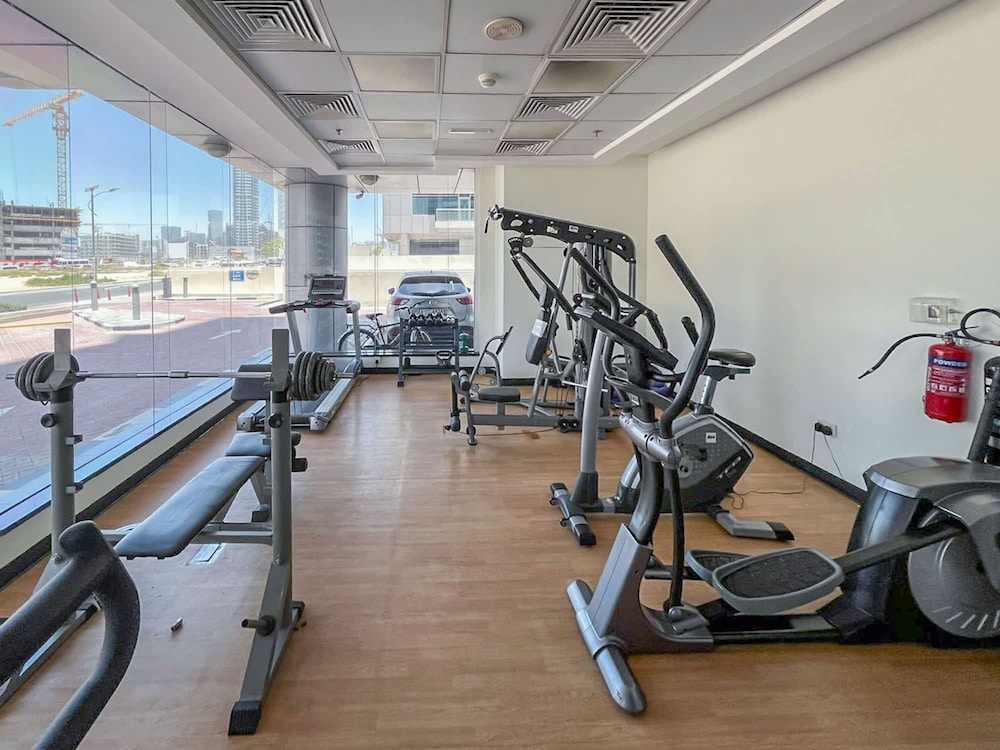 Modern 1-bed With Scenic Golf Course View