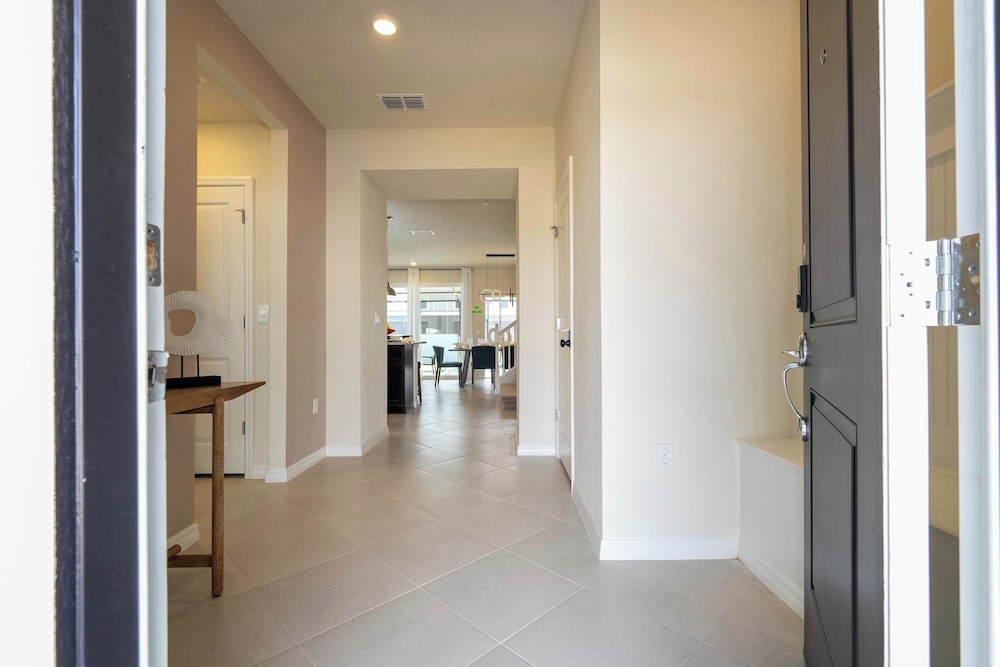 Luxury Private Pool & Themed Rooms Close To Disney 1282