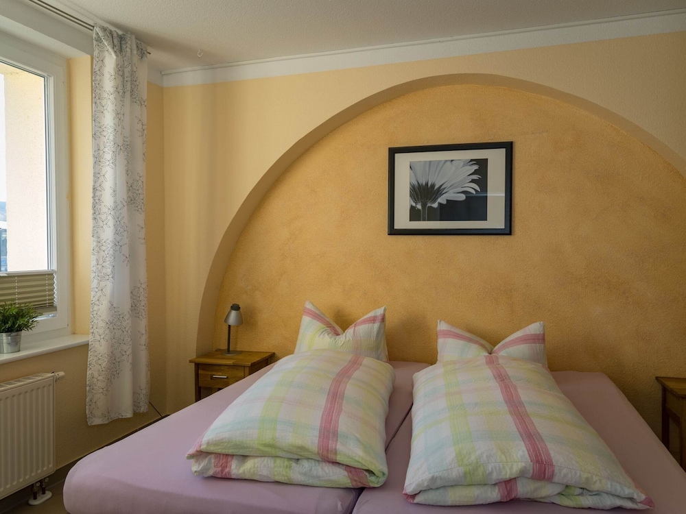 Large Apartment in the Beautiful Sauerland With Garden, Patio and Sauna